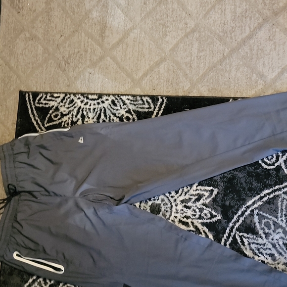 Pants - Picture 4 of 6